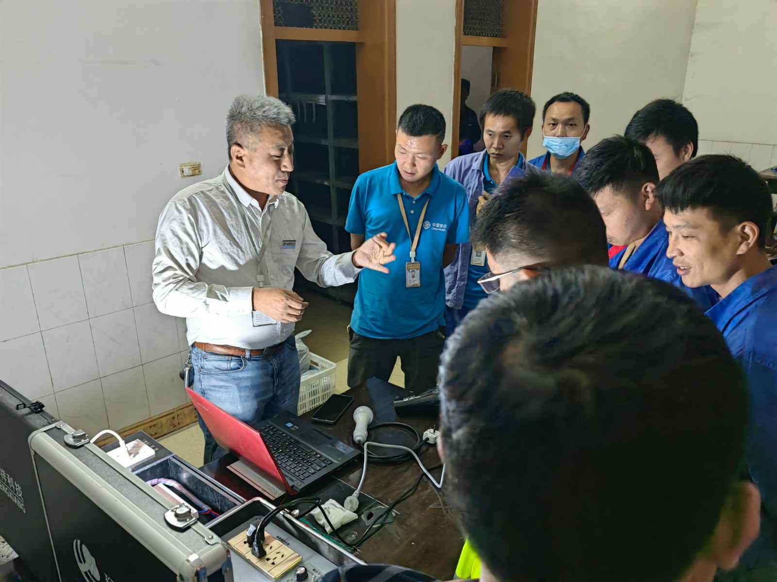 半岛网站官网在线-半岛(中国)为中移铁通有限公司安全用电培训